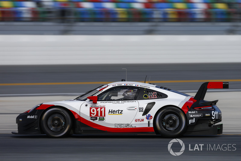 #911 Porsche Team North America Porsche 911 RSR, GTLM: Patrick Pilet, Nick Tandy, Frédéric Makowiecki