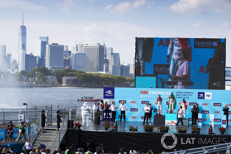 Daniel Abt, Audi Sport ABT Schaeffler,Lucas di Grassi, Audi Sport ABT Schaeffler, Sébastien Buemi, Renault e.Dams, celebrate on the podium after the race