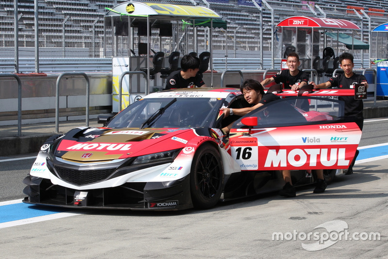 #16 MOTUL MUGEN NSX-GT