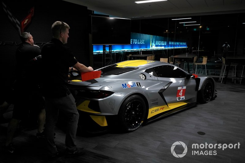 Il team Corvette team sposta la #4 Corvette Racing Corvette C7.R, GTLM 2020 per la sua introduzione nel mondo delle corse
