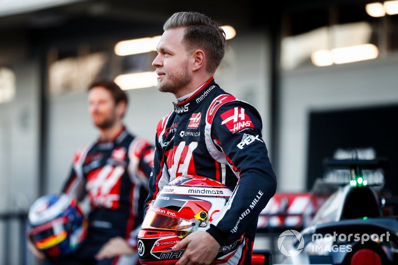 Romain Grosjean, Haas F1 Team, Haas F1 Team and Kevin Magnussen, Haas F1 Team at the unveiling of the Haas VF-20
