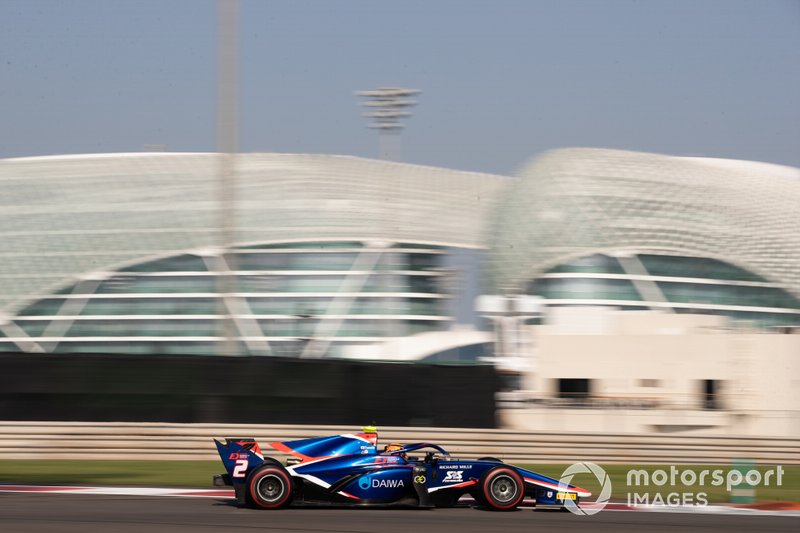 Yuki Tsunoda, Carlin