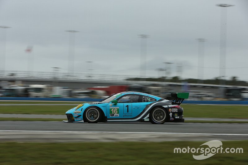 #16 Wright Motorsports Porsche 911 GT3 R, GTD: Ryan Hardwick, Patrick Long, Klaus Bachler, Anthony Imperato