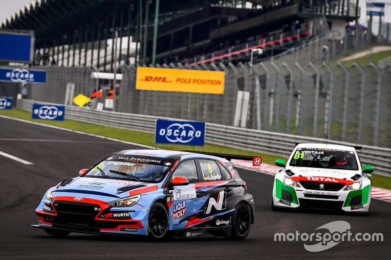 Luca Engstler, M1RA Motorsport Hyundai i30 N TCR