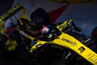 Daniel Ricciardo, Renault R.S.19