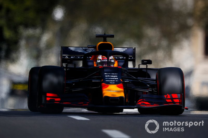 Max Verstappen - Red Bull Racing: 8 puan