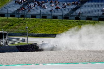 Crash Valtteri Bottas, Mercedes AMG W10
