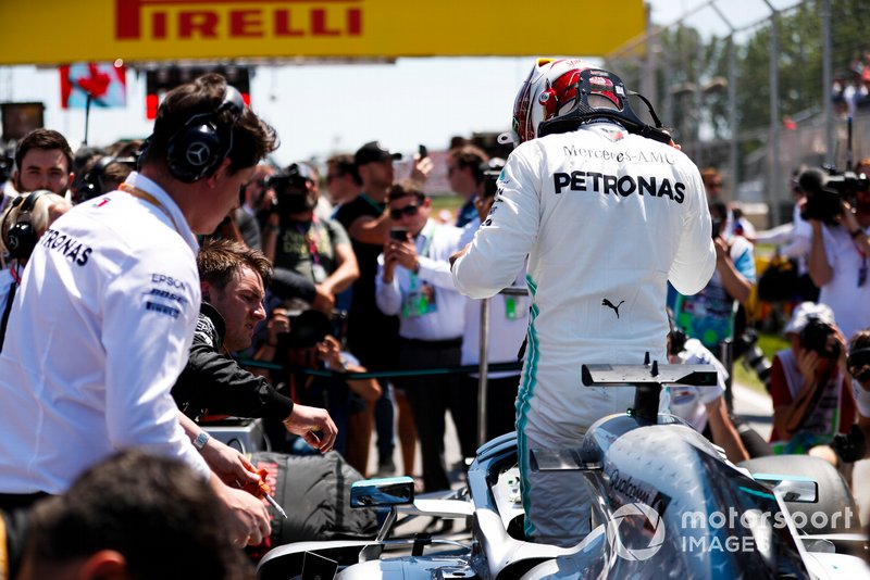 Lewis Hamilton, Mercedes AMG F1, on the grid