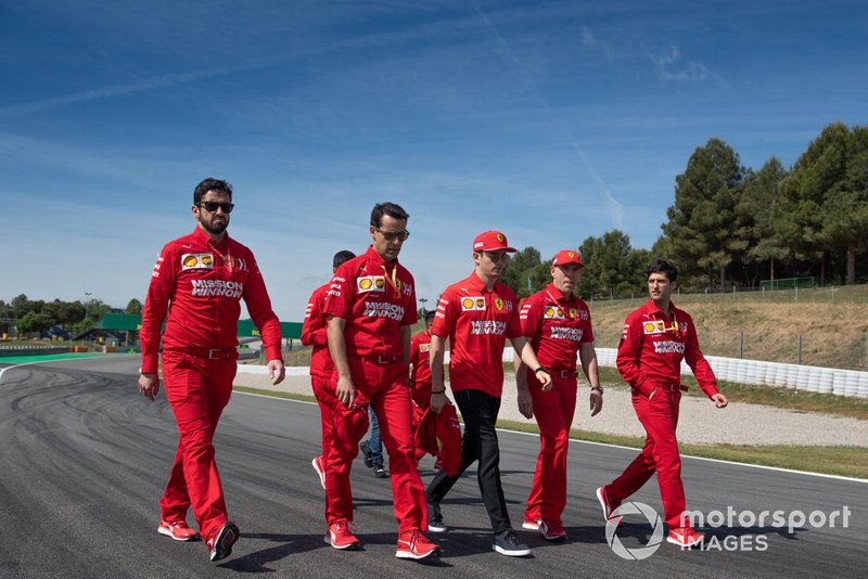 Charles Leclerc, Ferrari cammina sulla pista