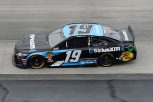  Martin Truex Jr., Joe Gibbs Racing, Toyota Camry Sirius XM