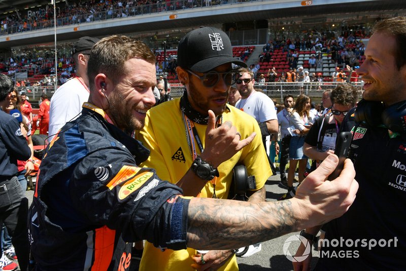 Paris St Germain and Brazil International football star Neymar on the grid