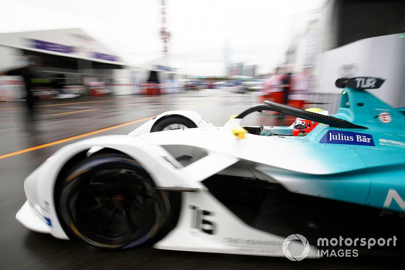 Oliver Turvey, NIO Formula E Team, NIO Sport 004 exits the garage
