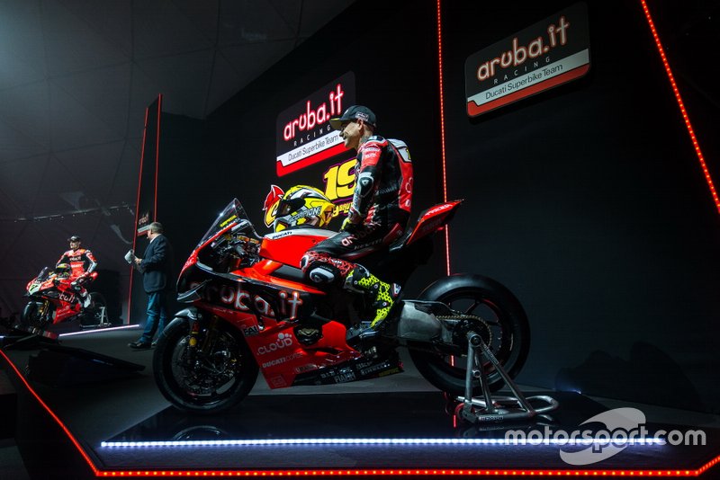 Chaz Davies, Aruba.it Racing-Ducati SBK Team; Alvaro Bautista, Aruba.it Racing-Ducati SBK Team