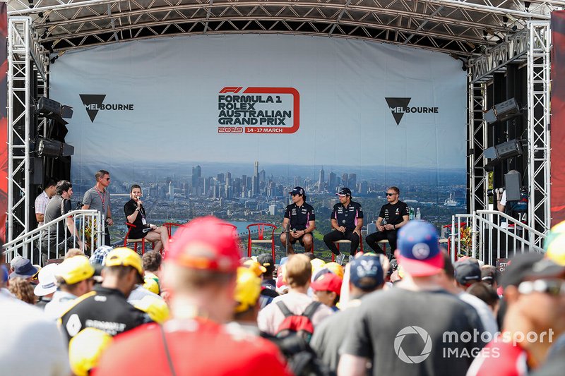 Sergio Perez, Racing Point, Lance Stroll, Racing Point, et Valtteri Bottas, Mercedes AMG F1