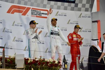 Valtteri Bottas, Mercedes AMG F1, Lewis Hamilton, Mercedes AMG F1, en Charles Leclerc, Ferrari