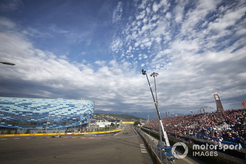 Valtteri Bottas, Mercedes AMG F1, leads Lewis Hamilton, Mercedes AMG F1 