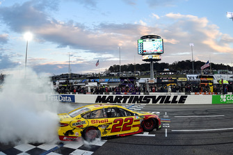 1. Joey Logano, Team Penske, Ford Fusion Shell Pennzoil