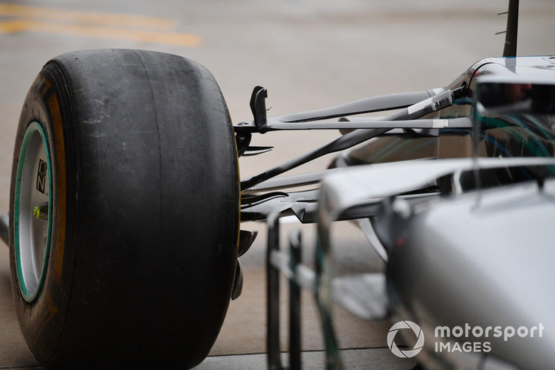 Mercedes AMG F1 front suspension
