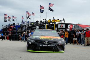 Martin Truex Jr., Furniture Row Racing, Toyota Camry Bass Pro Shops/5-hour ENERGY