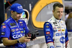 A.J. Allmendinger, JTG Daugherty Racing, Chevrolet Camaro Kroger ClickList e Trent Owens