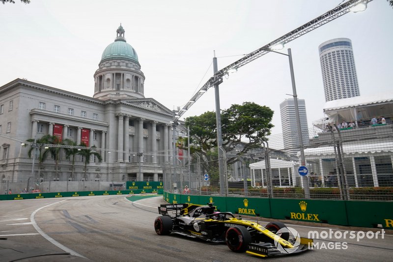 Daniel Ricciardo, Renault F1 Team R.S.19