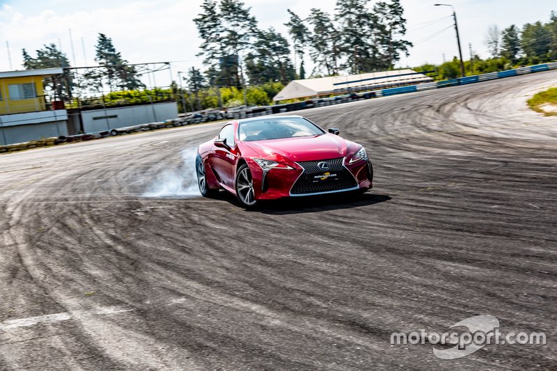 Lexus LC500