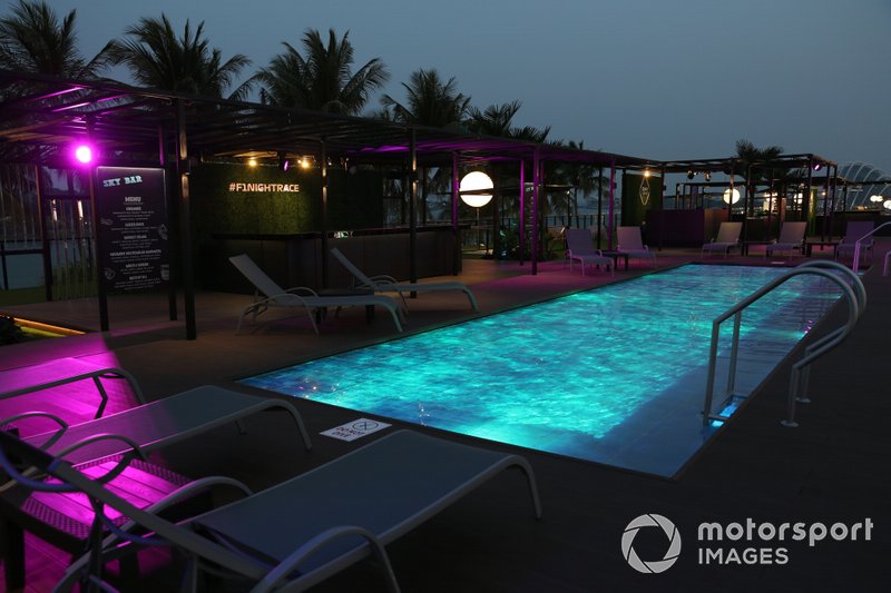 Piscina nel paddock