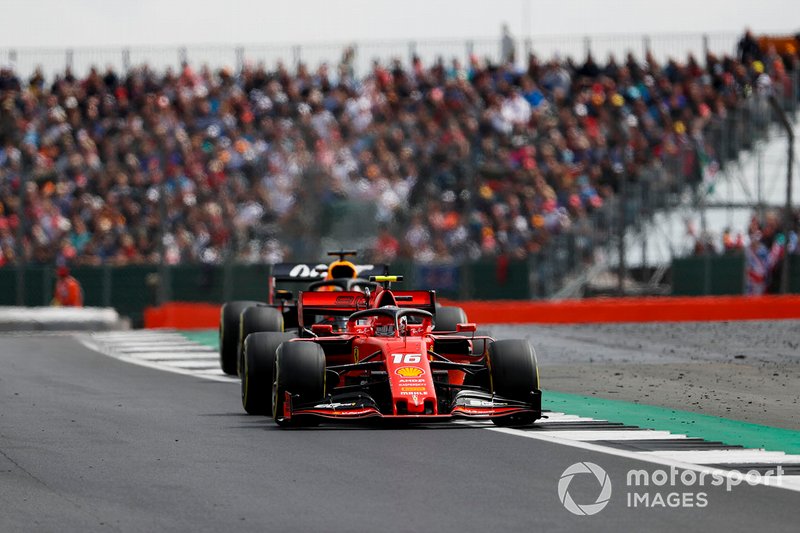 Charles Leclerc, Ferrari SF90, Max Verstappen, Red Bull Racing RB15