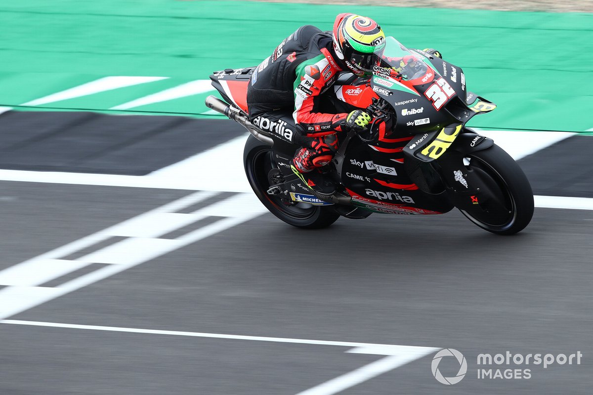 Lorenzo Savadori, Aprilia Racing Team Gresini