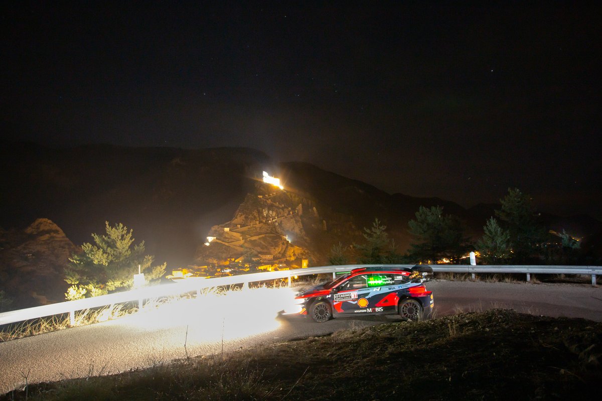 Thierry Neuville, Martijn Wydaeghe, Hyundai World Rally Team Hyundai i20 N Rally1