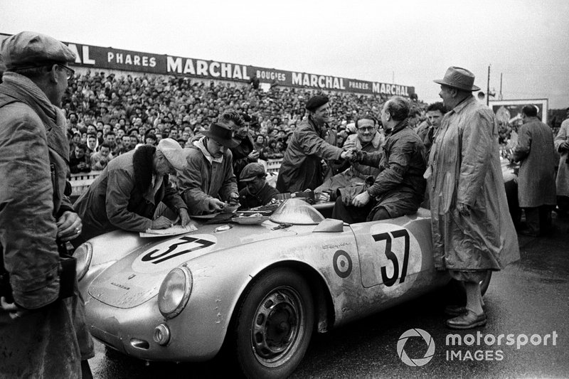 1955 Le Mans 24 Hours - Helmut Polensky, Richard von Frankenberg, Porsche 550 RS Spyder 1