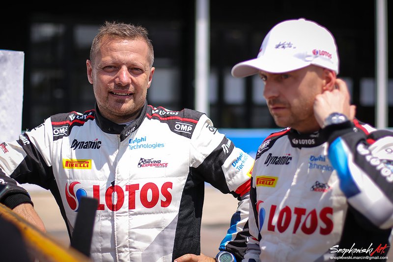 Kajetan Kajetanowicz, Maciej Szczepaniak