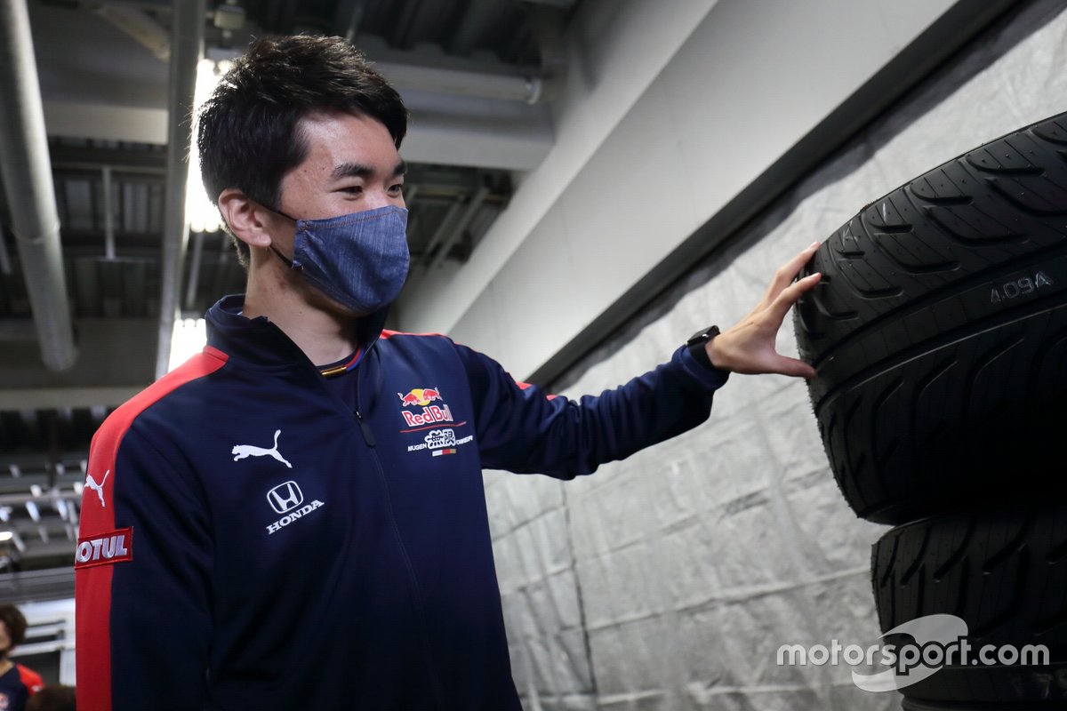 笹原右京 Ukyo Sasahara(#16 RedBull MOTUL MUGEN NSX-GT)