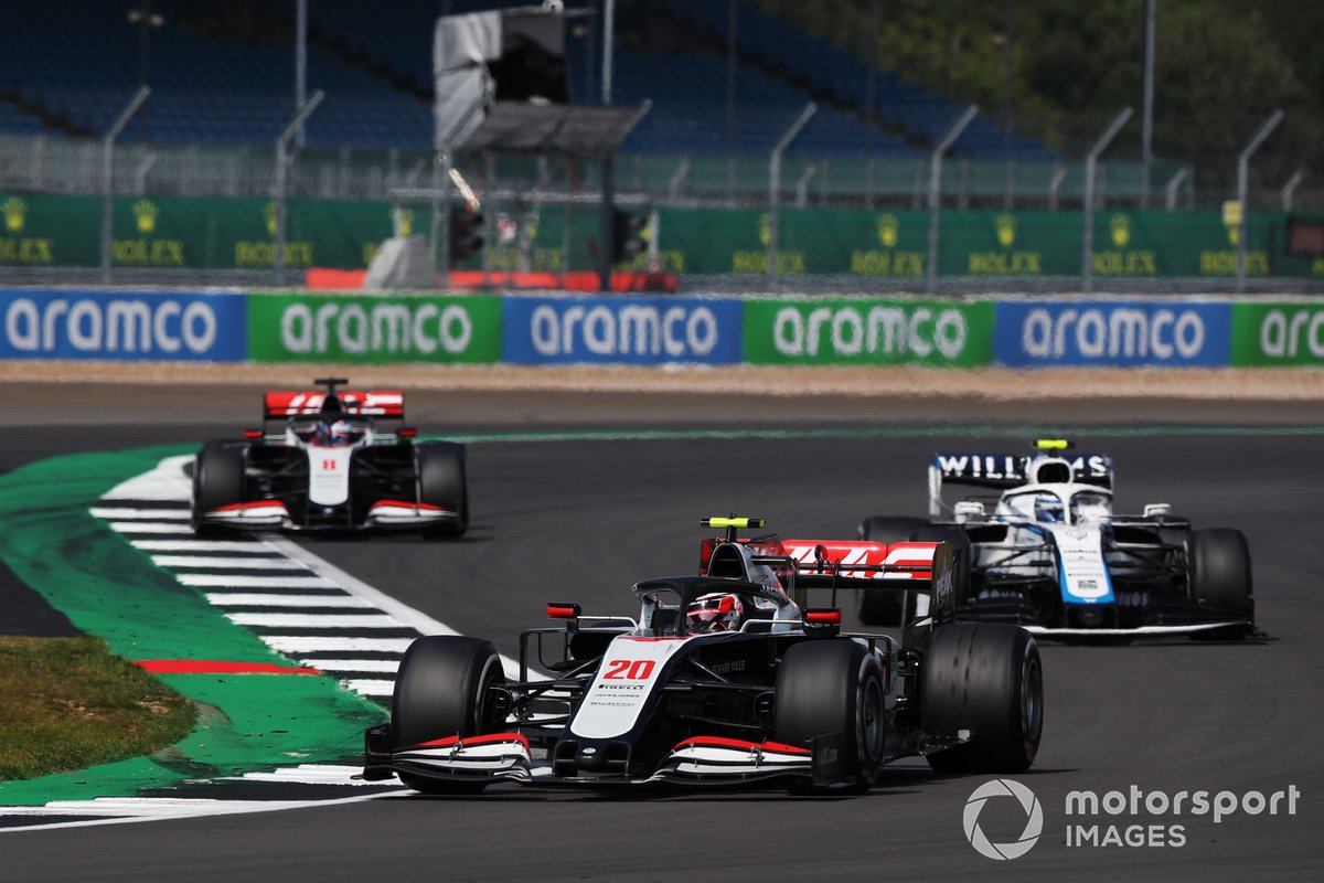 Kevin Magnussen, Haas VF-20, Nicholas Latifi, Williams FW43, Romain Grosjean, Haas VF-20