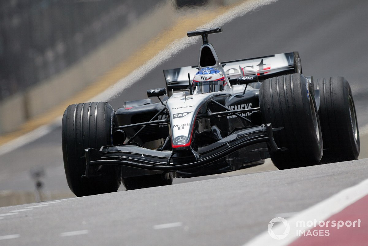 Kimi Raikkonen, McLaren Mercedes MP4/19B