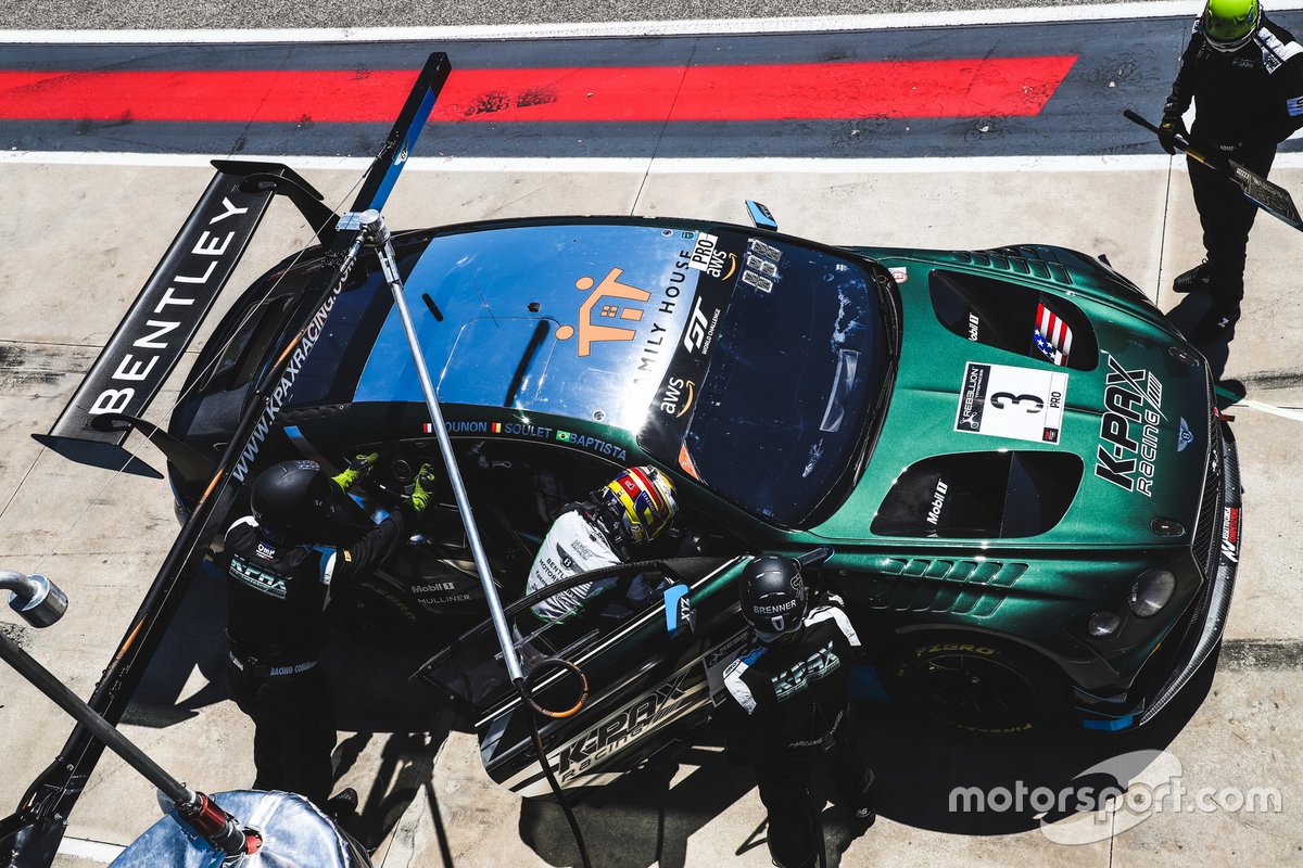 #3 K-Pax Racing Bentley Continental GT3: Rodrigo Baptista, Maxime Soulet, Jules Gounon