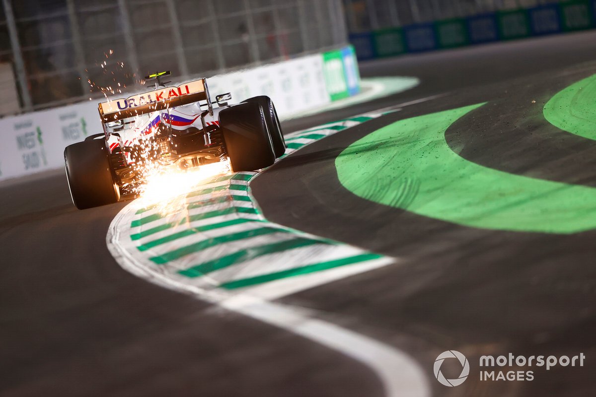 Sparks fly from Mick Schumacher, Haas VF-21