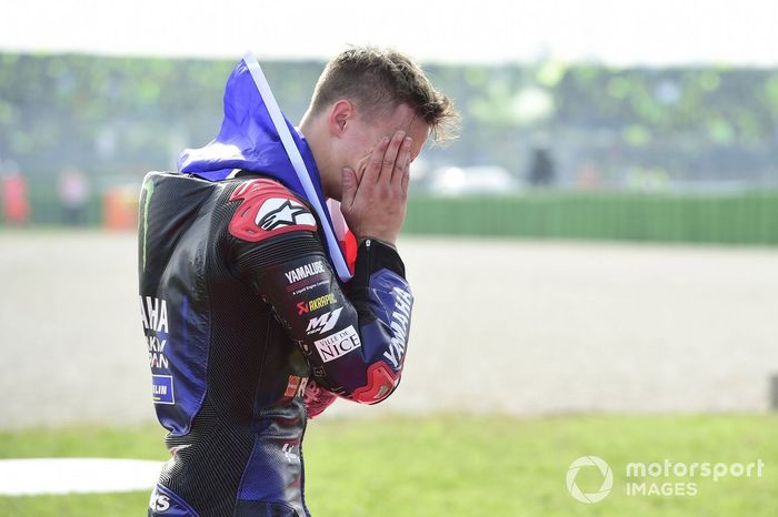 El Campeón del Mundo Fabio Quartararo, Yamaha Factory Racing celebra