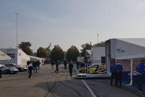 Atmosfera nel paddock