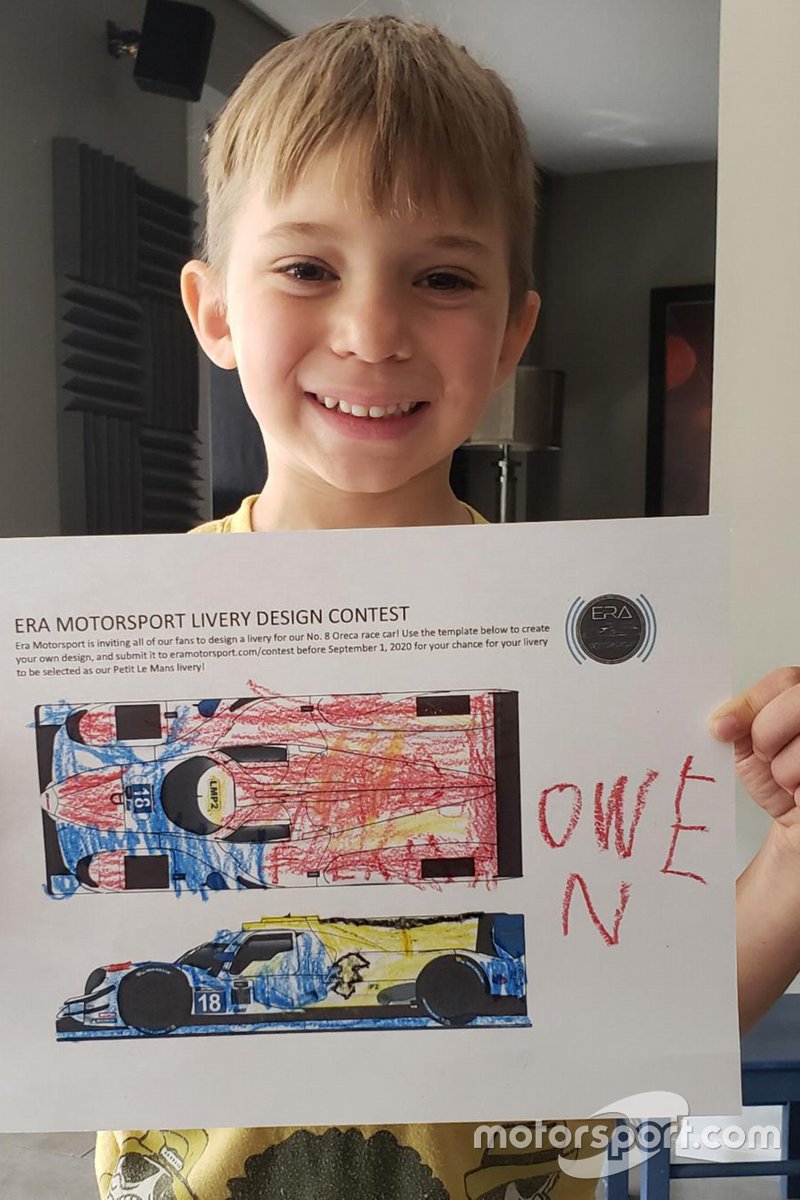 Owen con il suo disegno