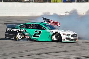 Race winner Brad Keselowski, Team Penske, Ford Mustang