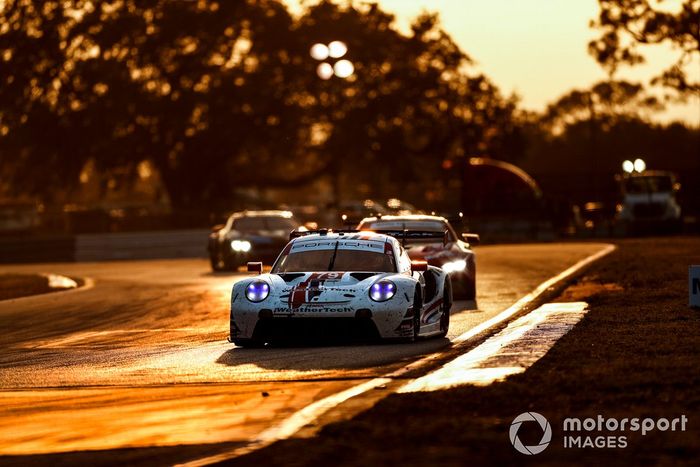 #79 WeatherTech Racing Porsche 911 RSR - 19, GTLM: Mathieu Jaminet, Matt Campbell, Cooper MacNeil