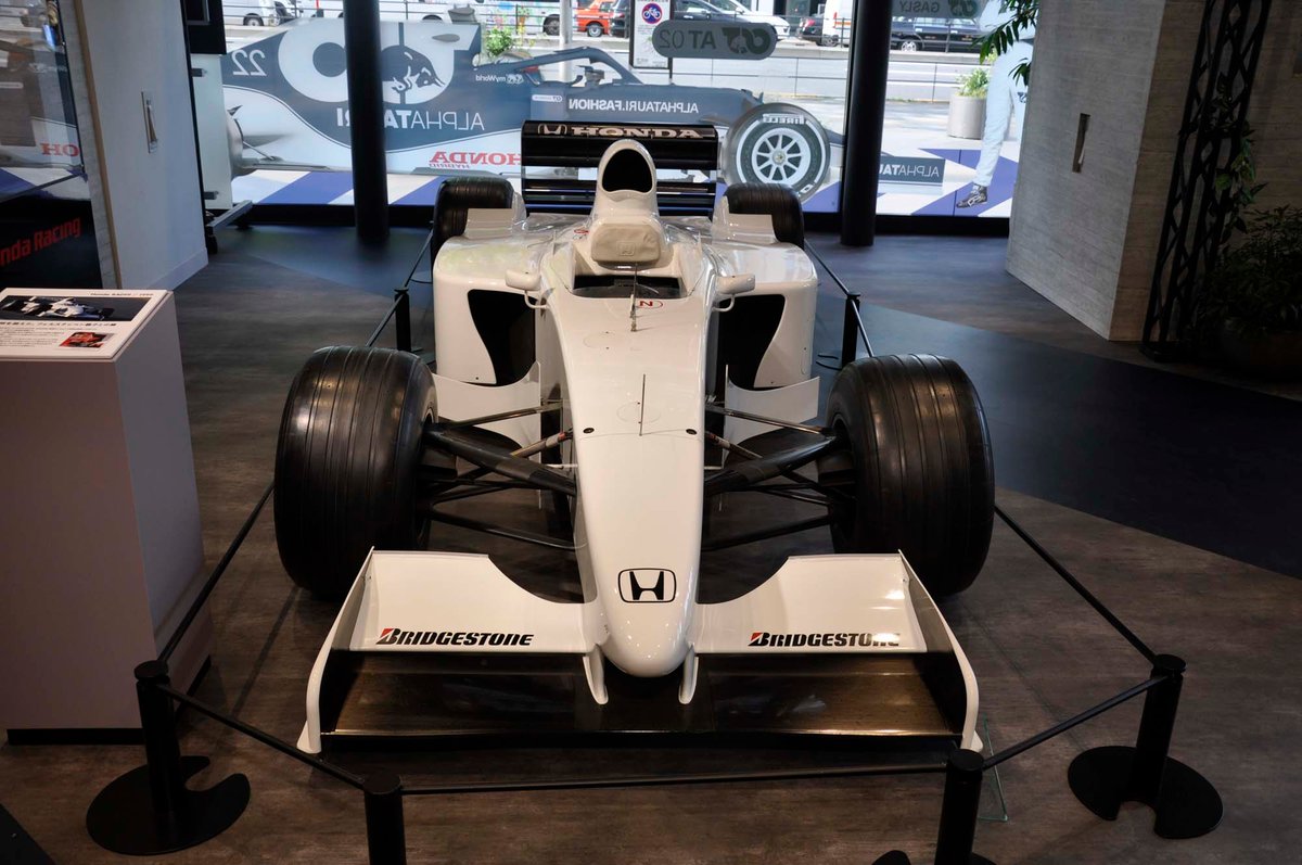 Honda RA099