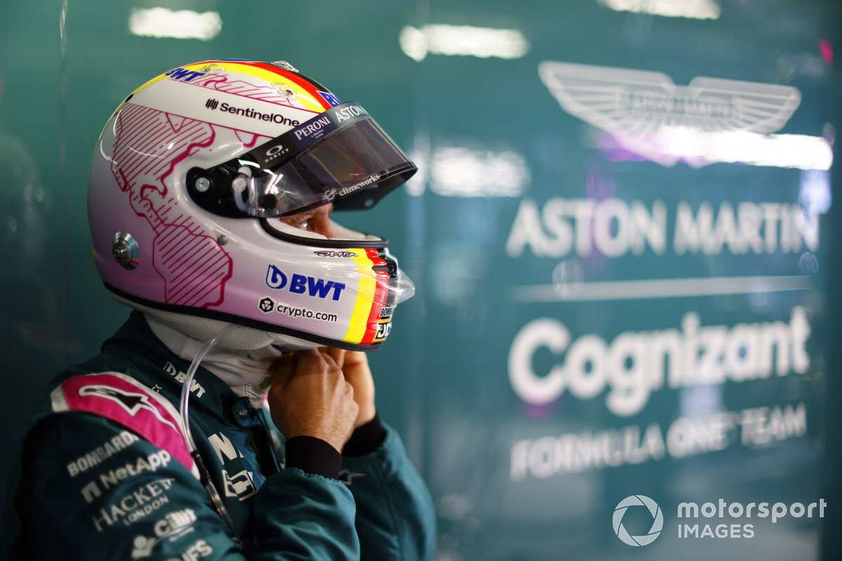 Le casque de Vettel pour sa première saison chez Aston Martin