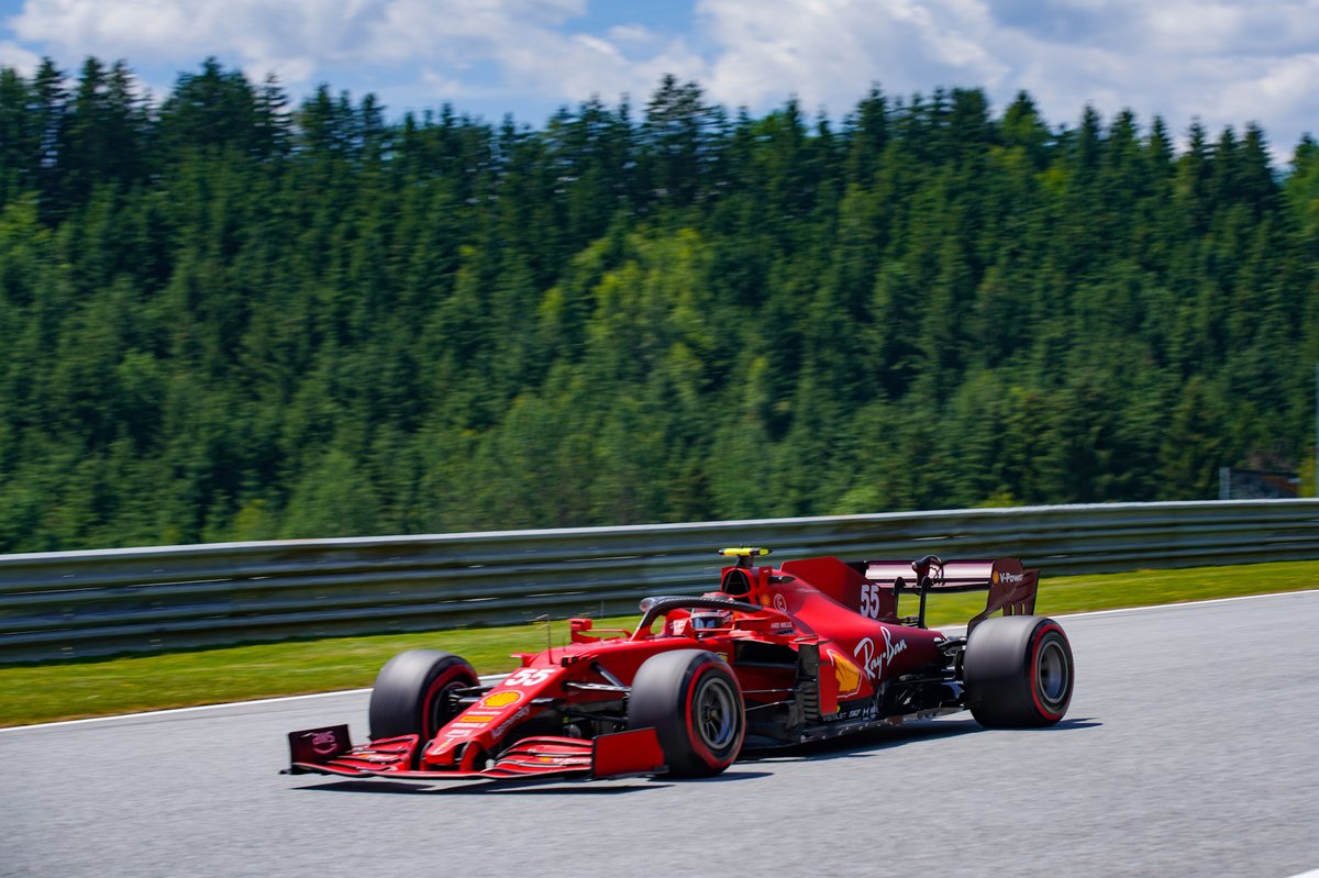 Carlos Sainz Jr., Ferrari SF21