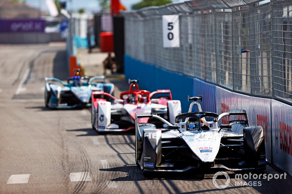 Edoardo Mortara, Venturi Racing, Silver Arrow 02, Joel Eriksson, Dragon Penske Autosport, Penske EV-5