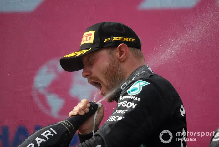 Podio: segundo lugar Valtteri Bottas, Mercedes