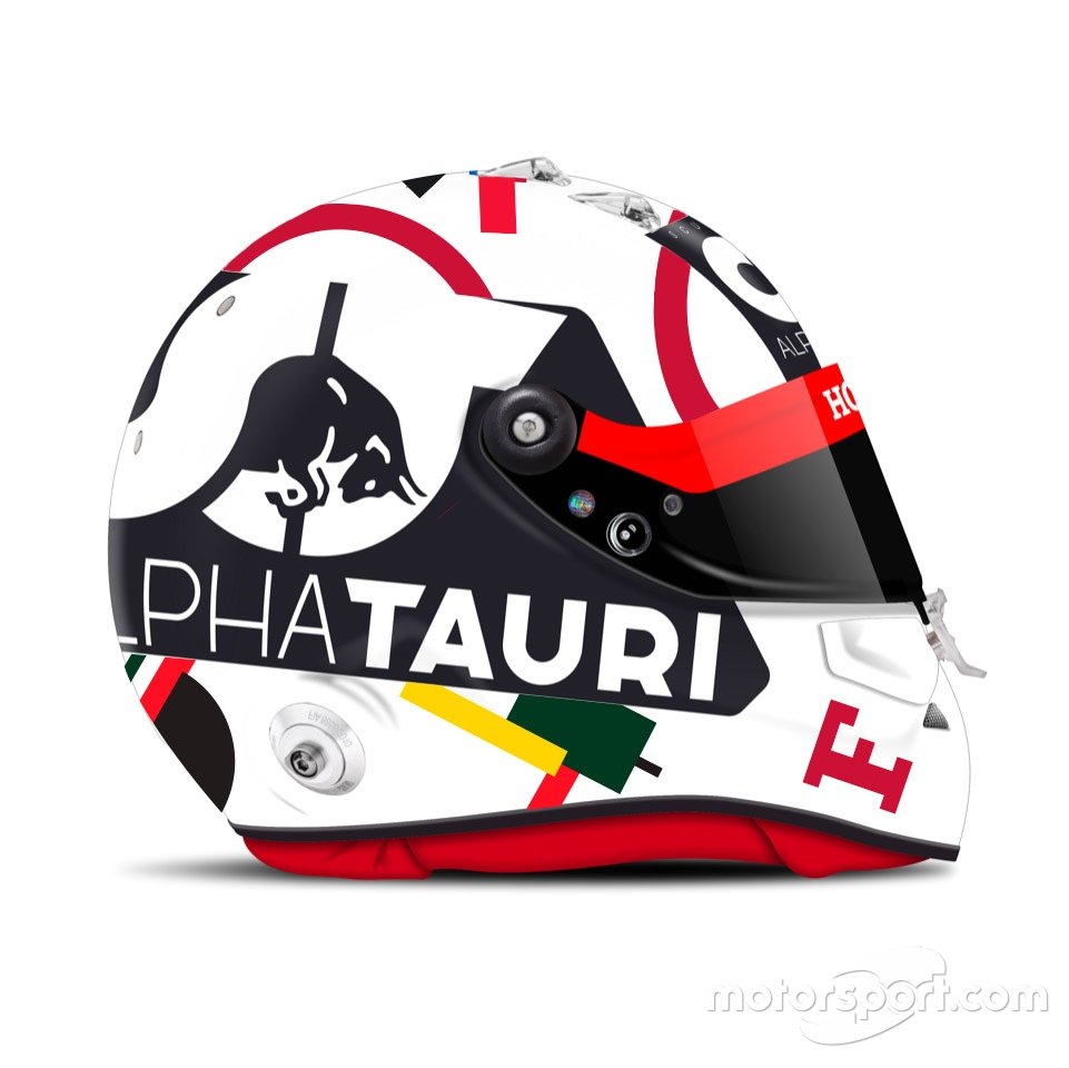 Daniil Kvyat Helmet