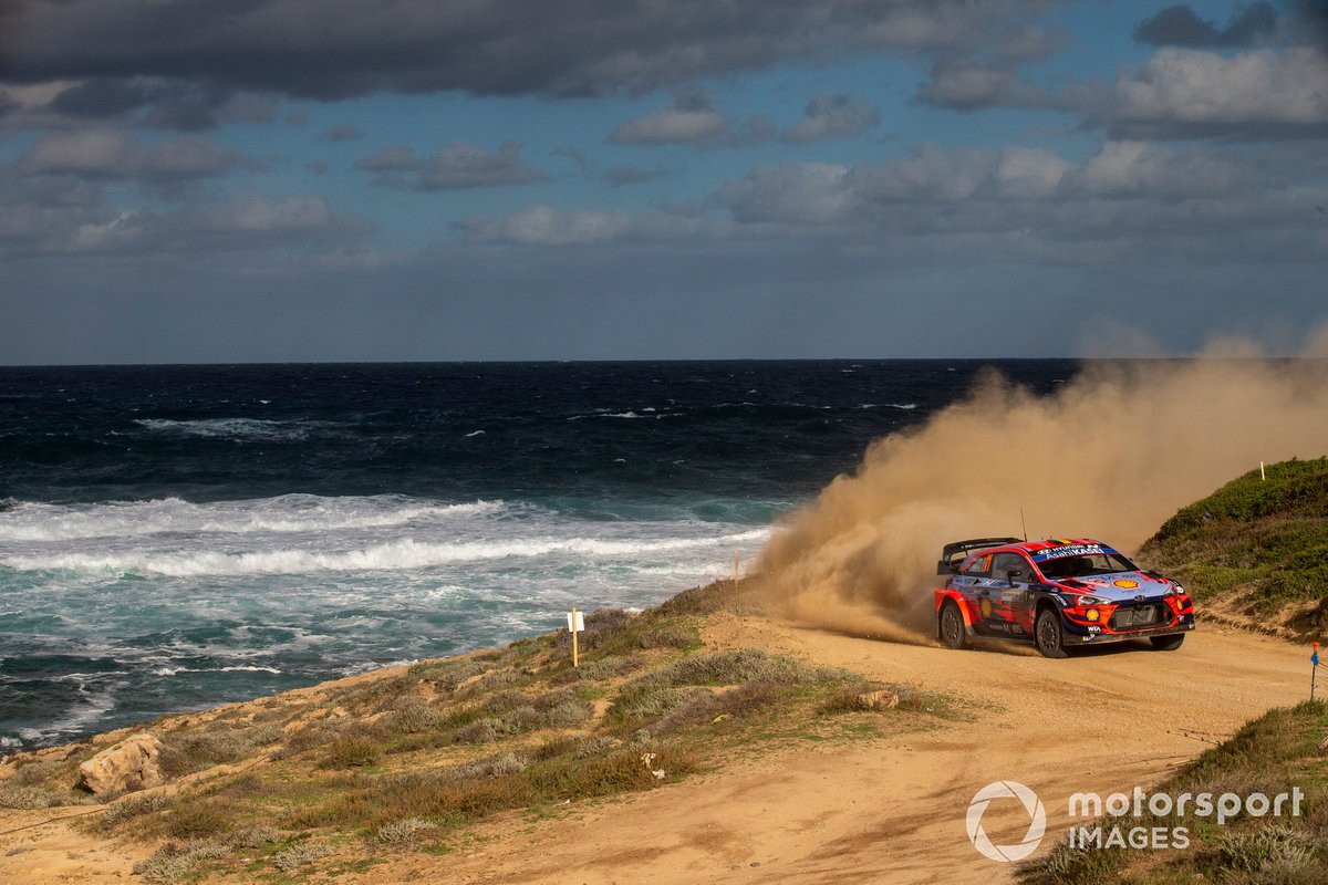 Thierry Neuville, Nicolas Gilsoul, Hyundai Motorsport Hyundai i20 Coupe WRC