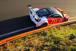 #88 Maranello Motorsport Ferrari 458 Italia GT3: Mika Salo, Toni Vilander, Tony D'Alberto, Grant Denyer